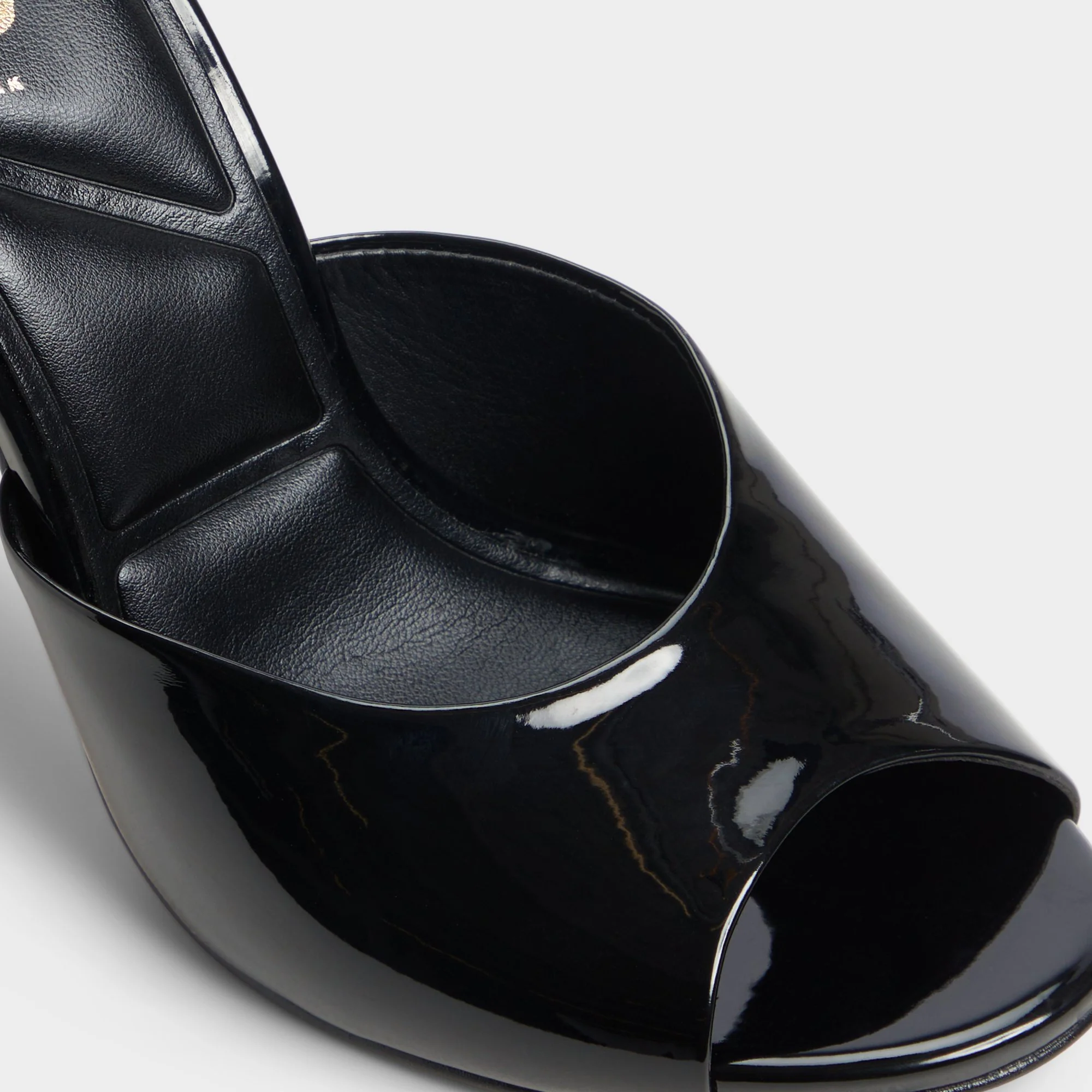 Fidelia - Image 7